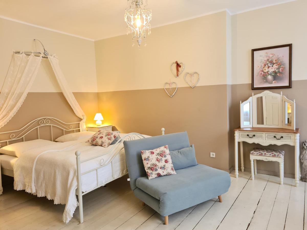Alte Lebkuchenfabrik Bed and Breakfast Kremmen Buitenkant foto