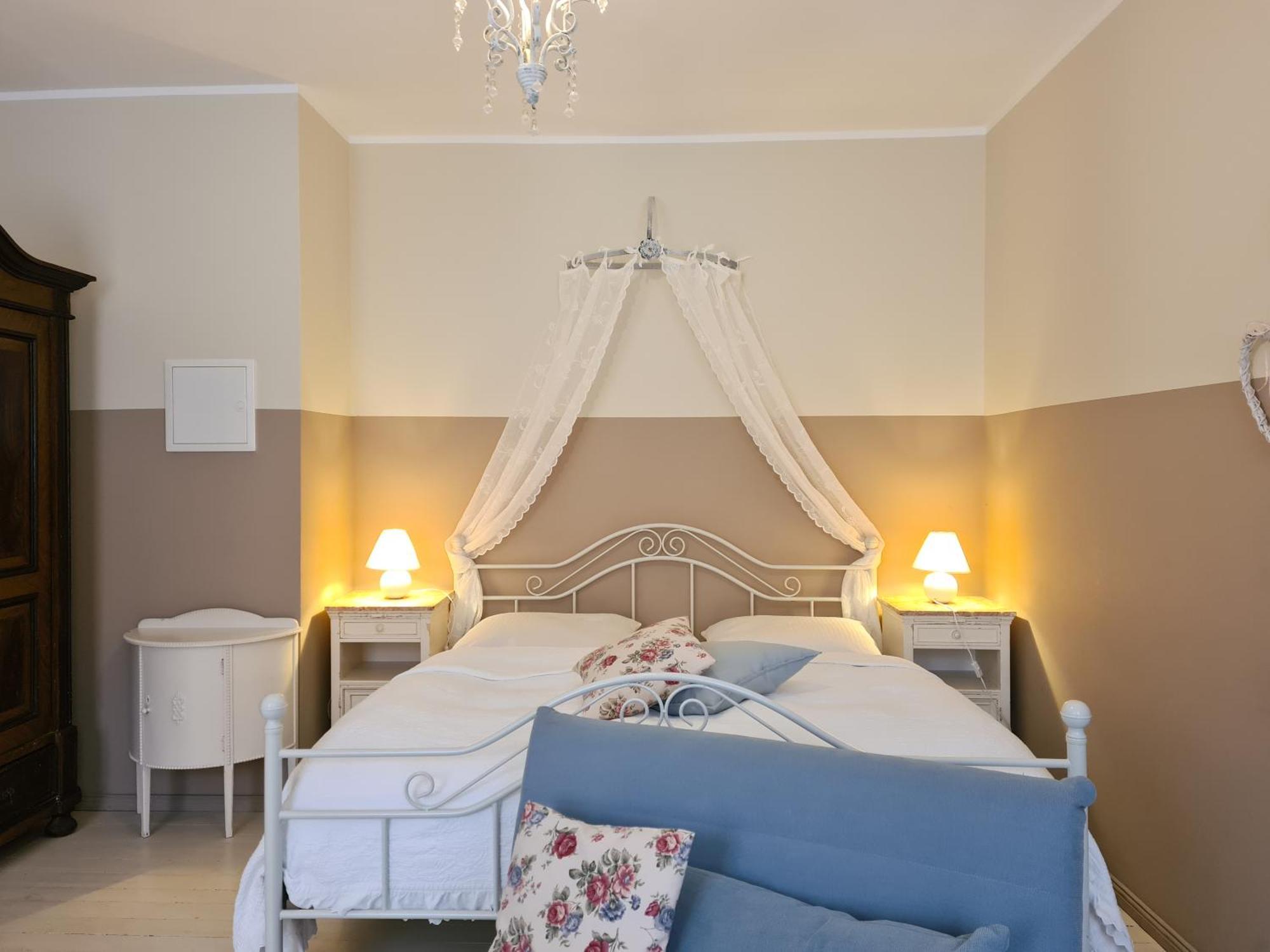 Alte Lebkuchenfabrik Bed and Breakfast Kremmen Kamer foto